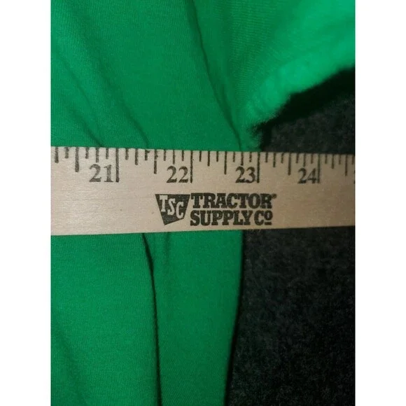 THE YEAR WITHOUT A SANTA CLAUS Christmas T-Shirt MENS Size XL Heat Miser Green - Picture 3 of 5